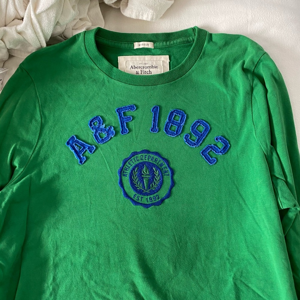 Men’s Abercrombie and Fitch long sleeve shirt.